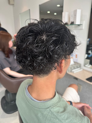 シャドウパーマ