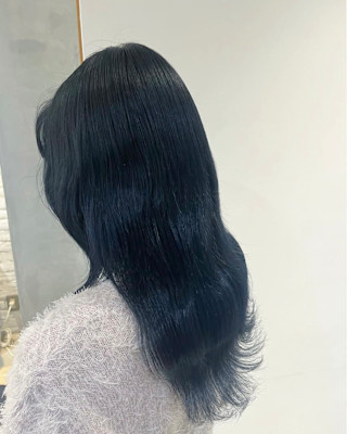 ブルーブラック