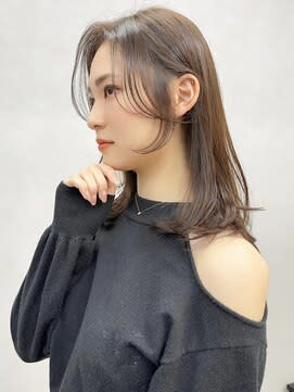 TIARA 博多店×ミディアム