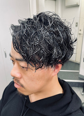 男前度爆上がり！！ツイストスパイラルパーマ☆