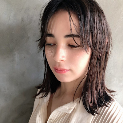 ミディアムボブ