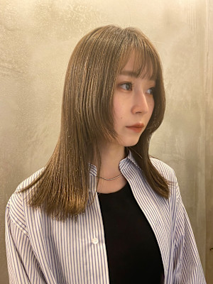 池袋 イルミナカラー ダブルカラー 透明感 ベージュ♪