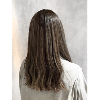 ハイライト×カーキグレージュカラー☆