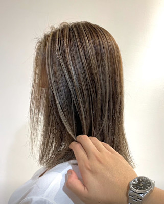 白髪ぼかしにも◎ハイライトカラー