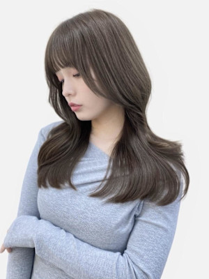 韓国風サイドバング艶感くびれヘア顔まわりミディアムヘア