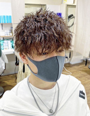 横浜駐車場ありメンズサロンツイストパーママッシュツイスパ眉毛