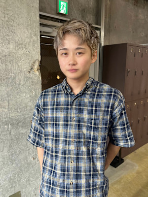 グレージュカラー