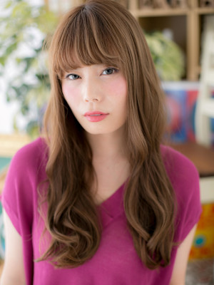 大人かわいい韓国風小顔抜け感エアリーロング　レイヤーロング