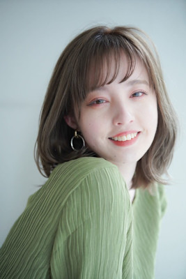 hairs BERRY 長住店×ミディアム