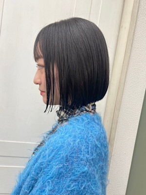 丸型卵形切りっぱなしボブワンレンボブ美髪ピンクブラウン渋谷