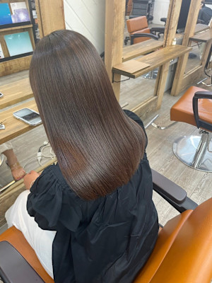 髪質改善トリートメント艶髪ブラウンベージュくびれミディ渋谷
