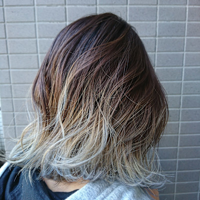 カット＋グラデーションカラーブリーチカラー