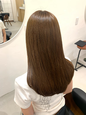 ミルクベージュカラー