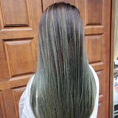 カット＋ブリーチカラー