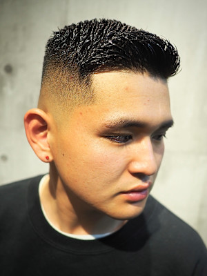 漢のフェザーバング