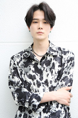 カット/ヘッドスパ/メンズ/眉毛/パーマ/マンツーマン