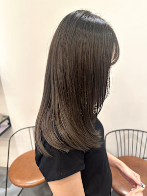 池袋 イルミナカラー 髪質改善 レイヤー オリーブ ベージュ