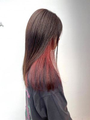 デザインカラー/レイヤーカット/ウェットヘア