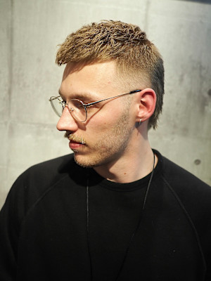 海外で鬼バズり　マレットヘア