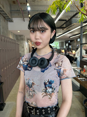 濃いめオリーブ