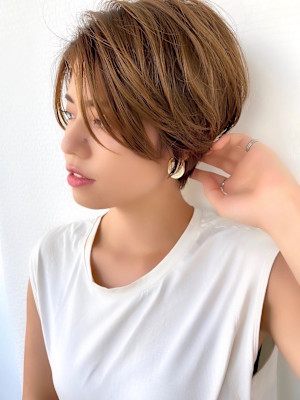 大人ショートボブ