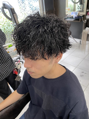 メンズ/ツイスパ/眉カット　岩崎【錦糸町北口】