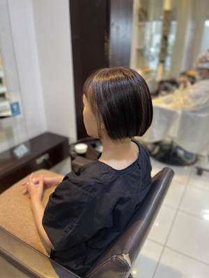 白髪を活かしたインナーカラー