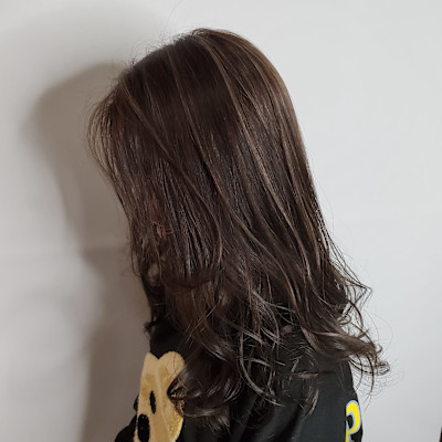 白髪ぼかしハイライトカラー