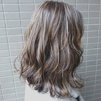 白髪ぼかしハイライトカラー
