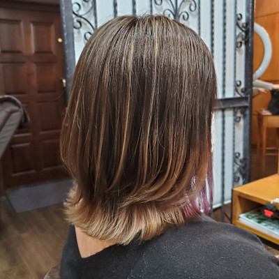 白髪ぼかしハイライトカラー