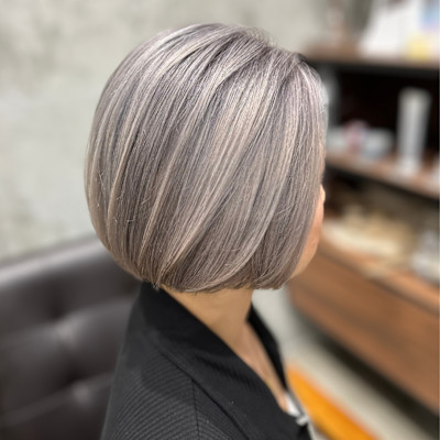 ハイトーングレーカラーケアブリーチダブルカラーシャドールーツ