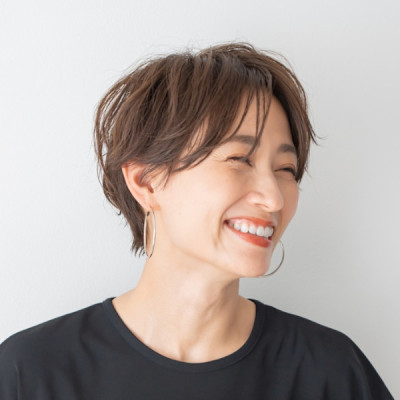 ［耳掛け］ショートヘア