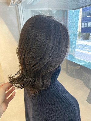 伸ばしていく過程を楽しめる、顔周りレイヤー☆