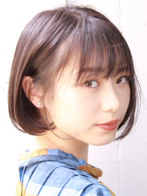 大人フラットボブ