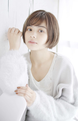 シルエット美ひし形ショートボブ