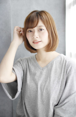 揺れ弾むワンカールボブ