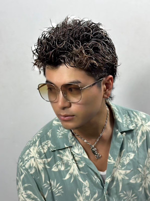 スパイキーツイストスパイラル