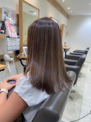 白髪ぼかし　セミディ　シアーカラー　【藤沢　藤沢駅】