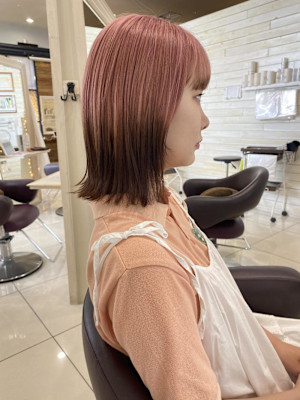 ピンクベージュ×ブラック　ルーツカラー