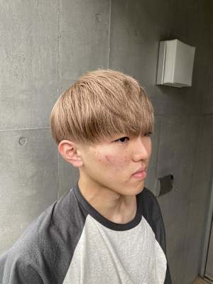 ウルフアッシュブラックカルマパーマベリーショート