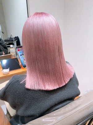 切りっぱなし＊ベビーピンクハイトーンカラーヘルシースタイル