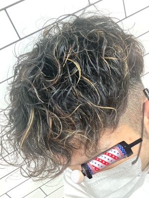 メッシュカラー＋メンズパーマ