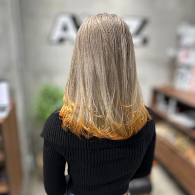 ホワイトミルクティー裾カラーハイトーンケアカラーケアブリーチ