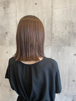 ラベンダー×ミディアムボブ〈ARCH CHIAKI〉