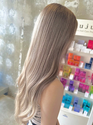 ハイトーンカラー/美髪/艶髪/ホワイトミルクティー/ベージュ
