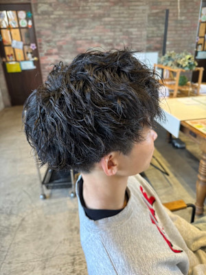 メンズヘア/爽やかツイストスパイラルパーマ/似合わせカット