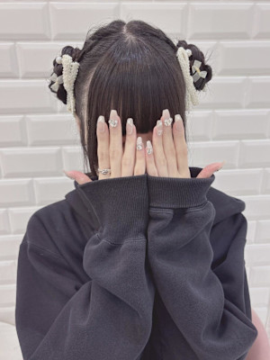 高めのツインお団子＊まゆ