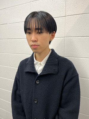 アンニュイな印象のメンズシースルーマッシュ