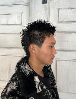 【スパイキーショート】