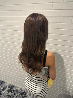 アッシュベージュ